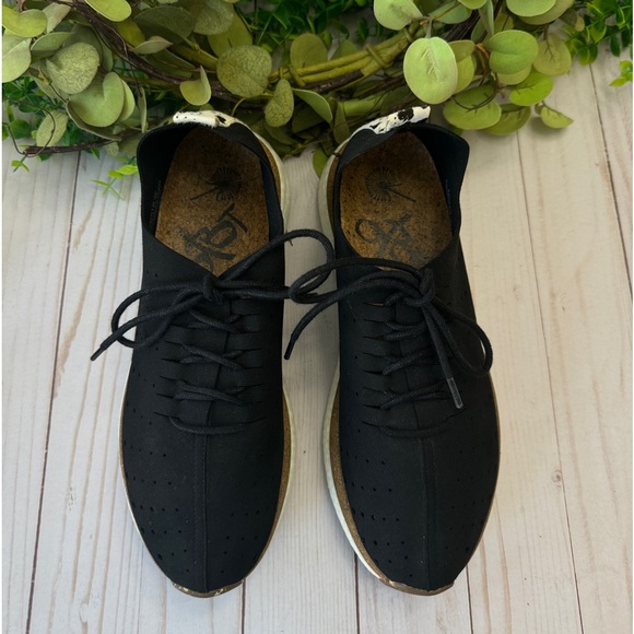 OTBT Women’s Alstead Sneakers Size 8.5 Black - Picture 3 of 8
